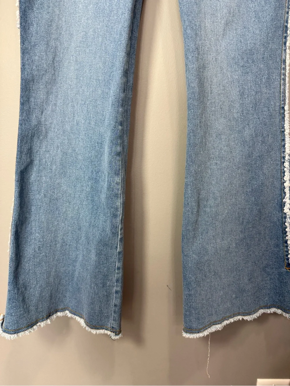 Vintage Y2K Mudd Yo! Raw Edge Flare Jeans Low Rise Size 11 - Picture 2 of 8